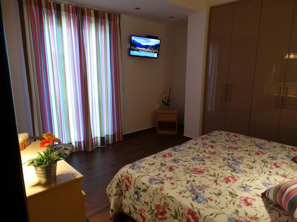 Dassia Beach Pension Hotel Room photo